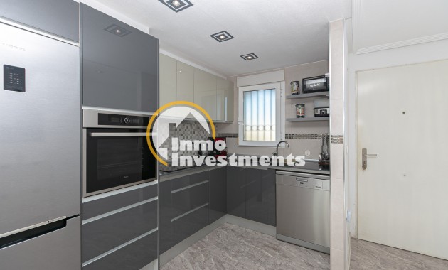 Resale - Apartment - La Zenia - Beachside