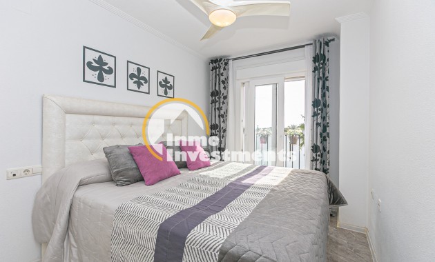Resale - Apartment - La Zenia - Beachside