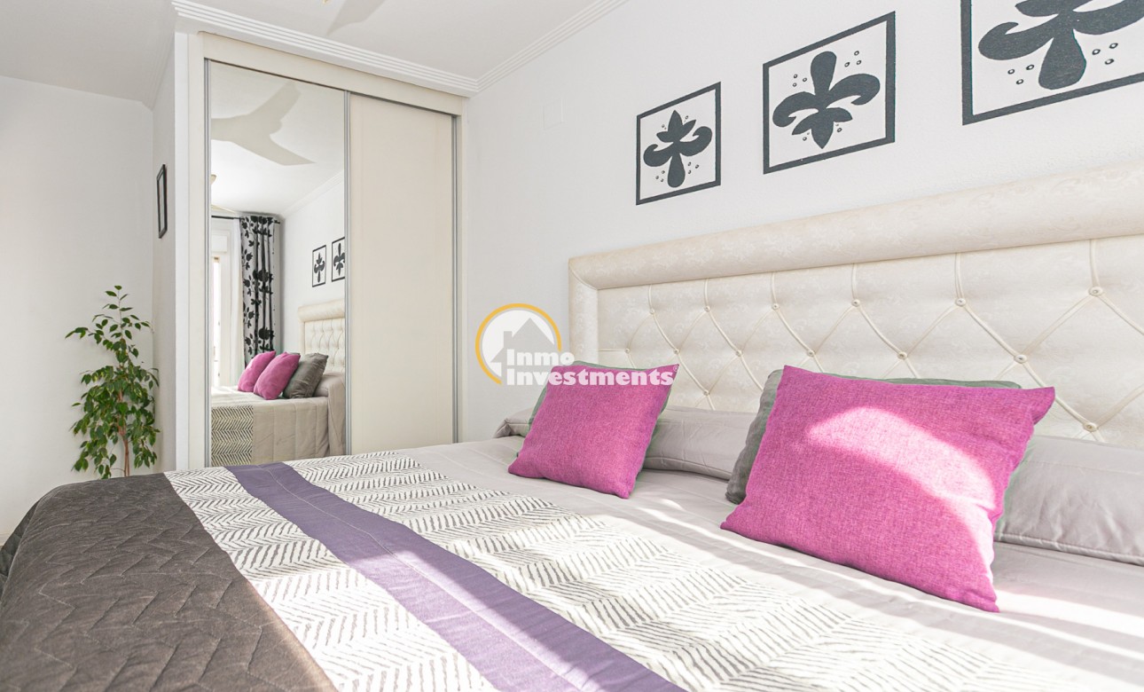 Resale - Apartment - La Zenia - Beachside