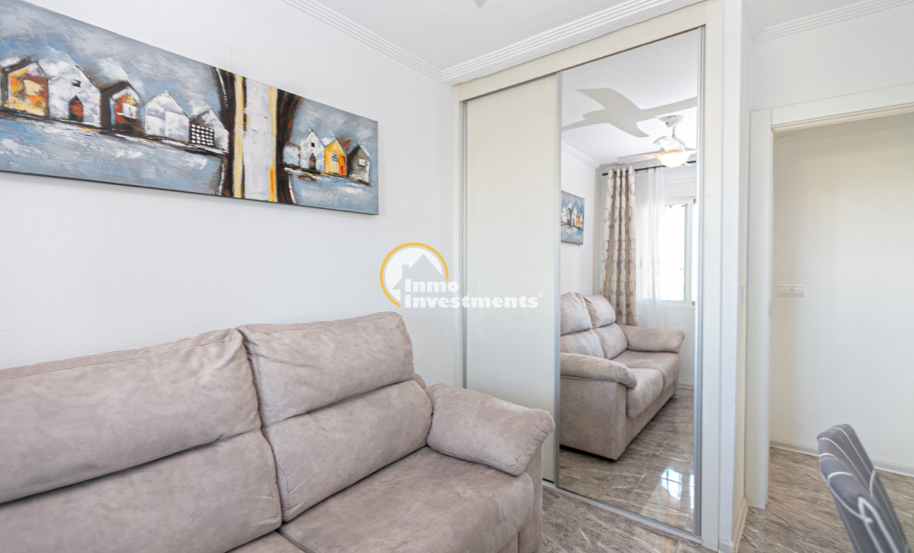 Resale - Apartment - La Zenia - Beachside