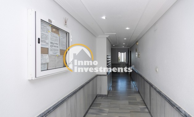 Resale - Apartment - La Zenia - Beachside