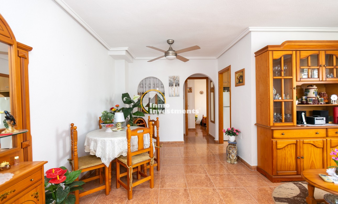 Resale - Quad House - Los Altos