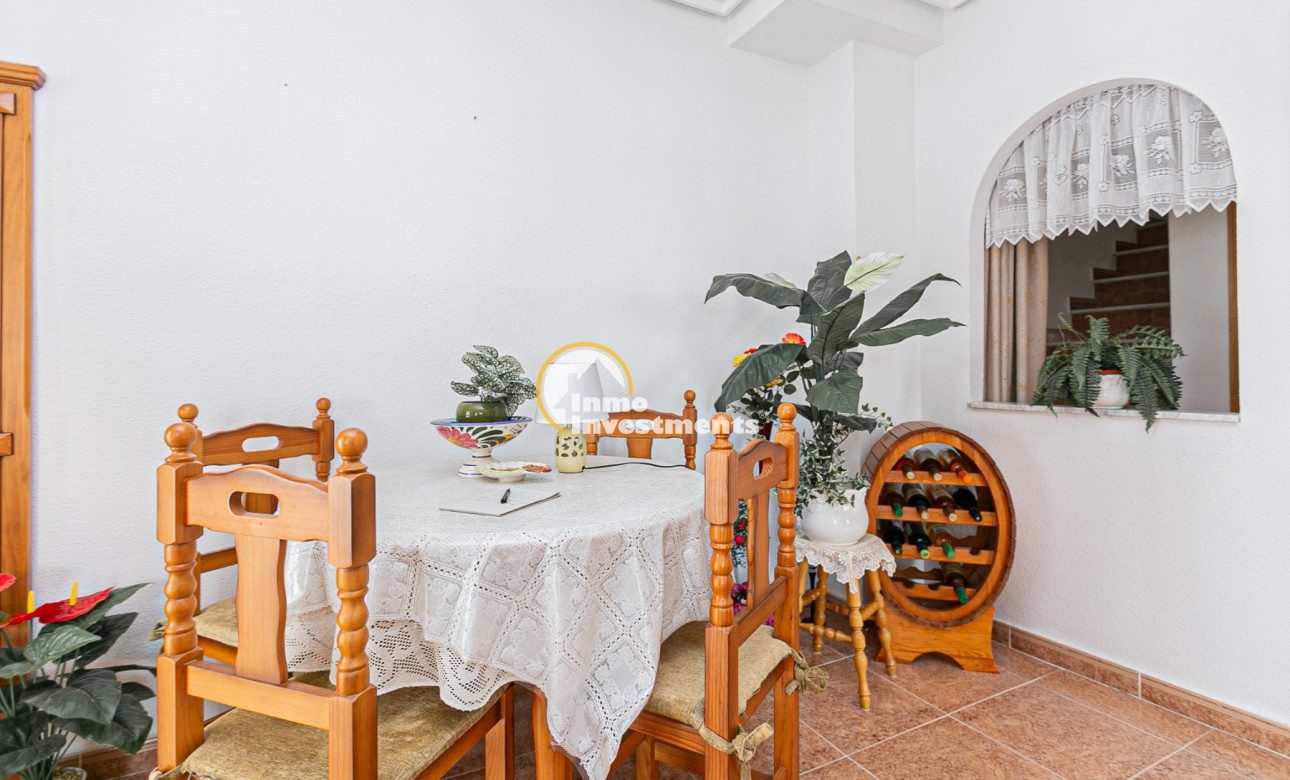 Resale - Quad House - Los Altos