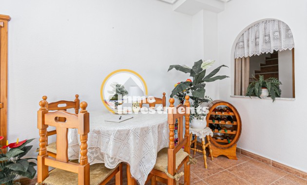 Resale - Quad House - Los Altos