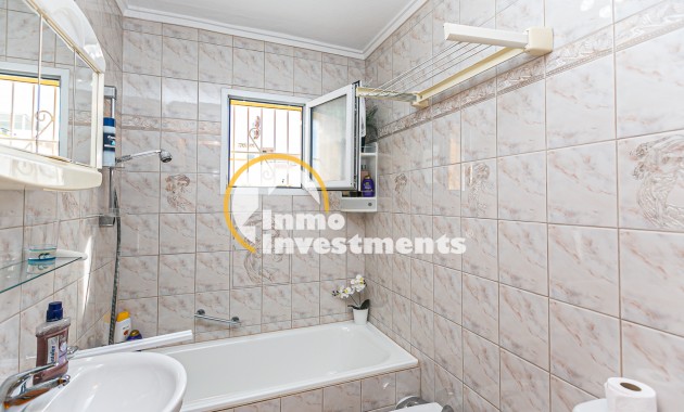 Resale - Quad House - Los Altos