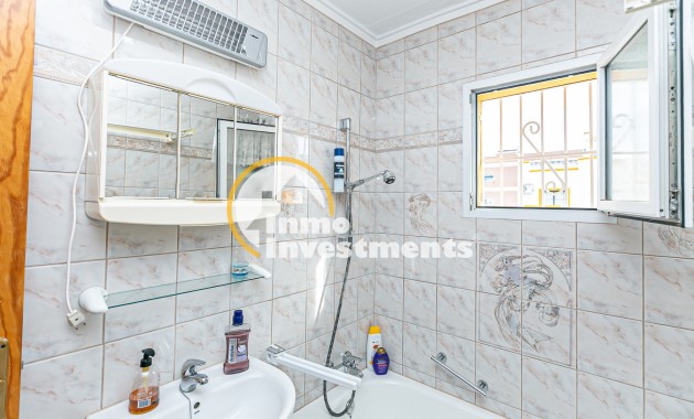 Resale - Quad House - Los Altos