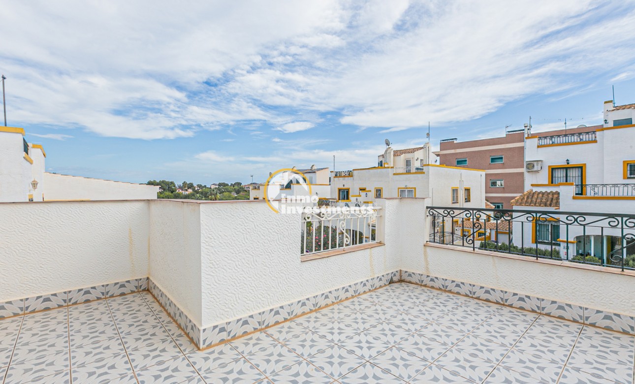 Resale - Quad House - Los Altos