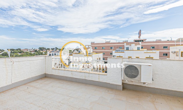 Resale - Quad House - Los Altos