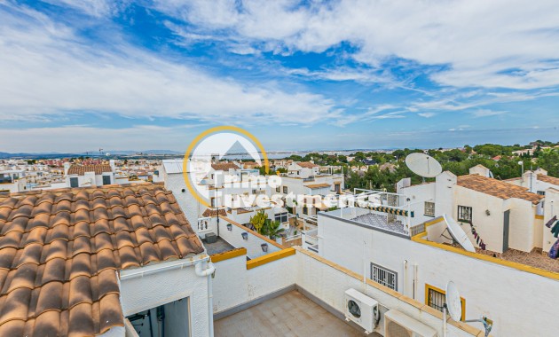 Resale - Quad House - Los Altos