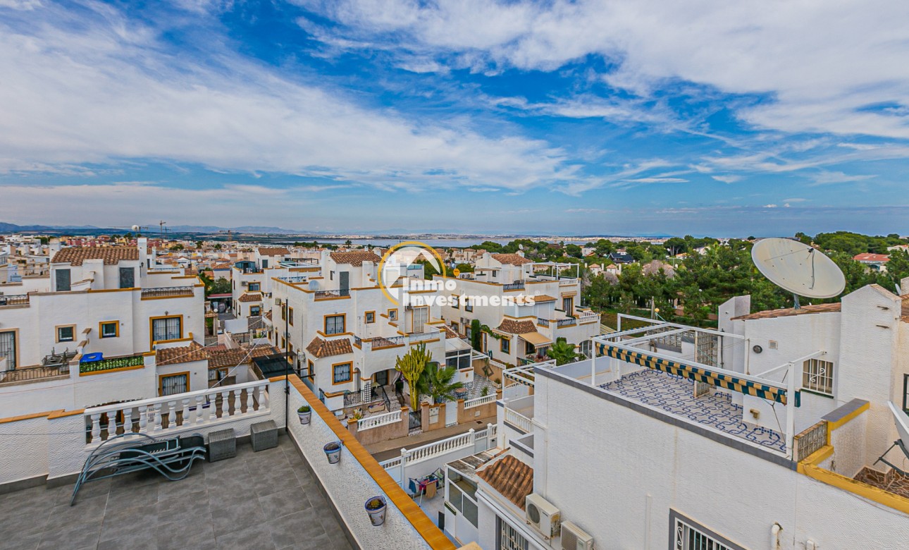 Resale - Quad House - Los Altos