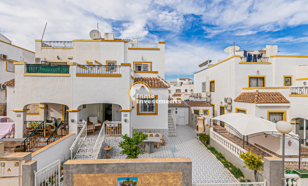 Resale - Quad House - Los Altos