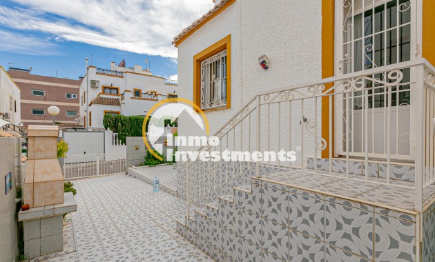 Resale - Quad House - Los Altos