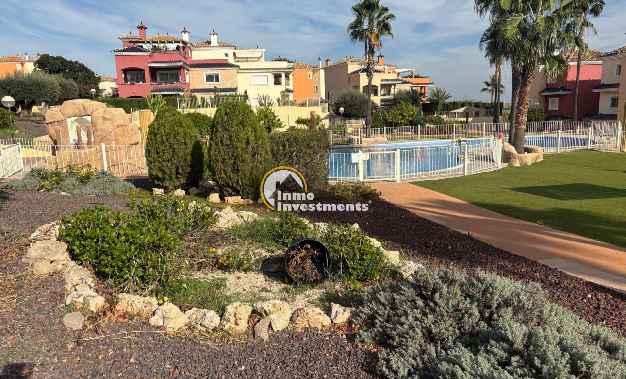 Resale - Apartment - Altaona Golf