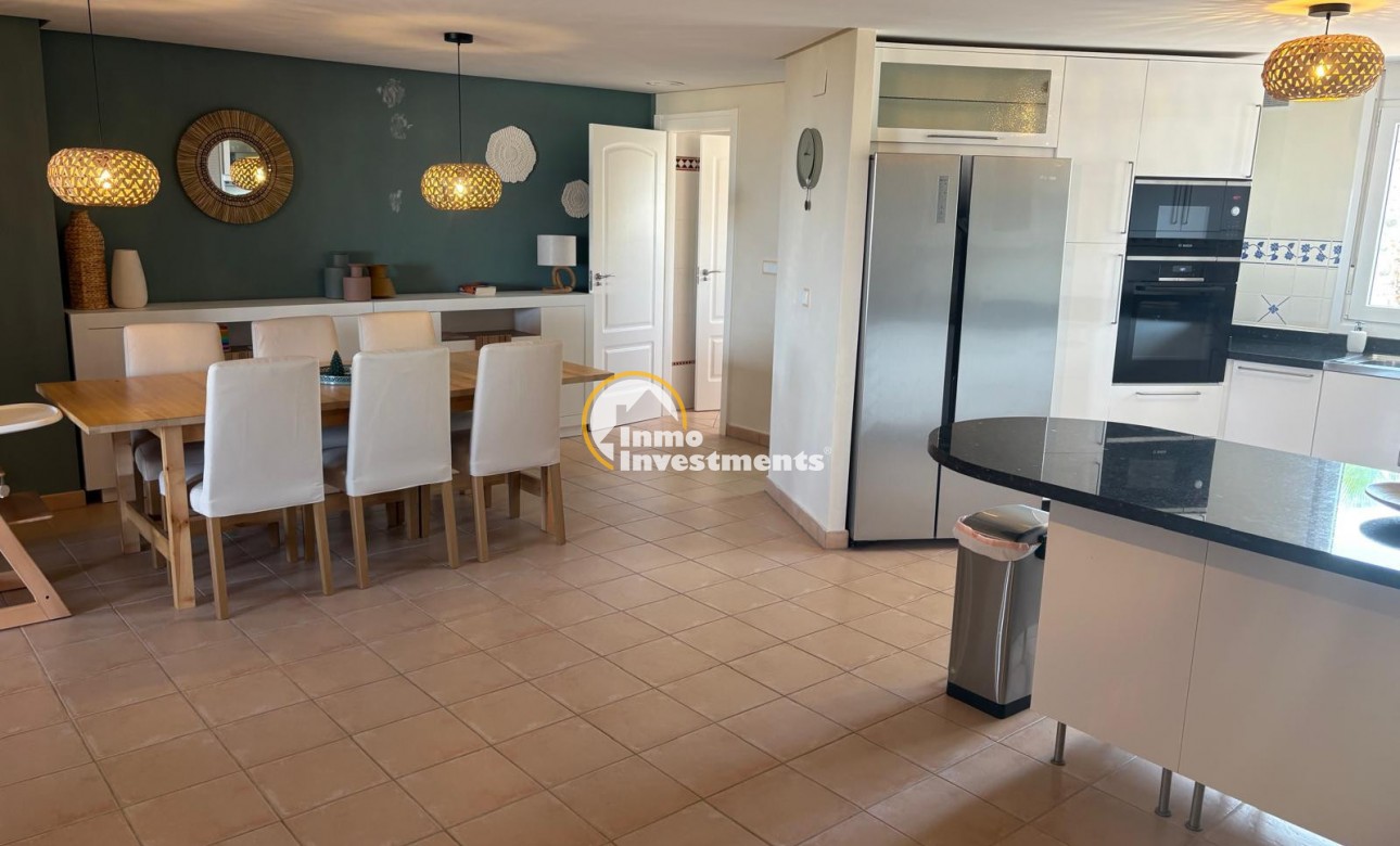 Resale - Apartment - Altaona Golf