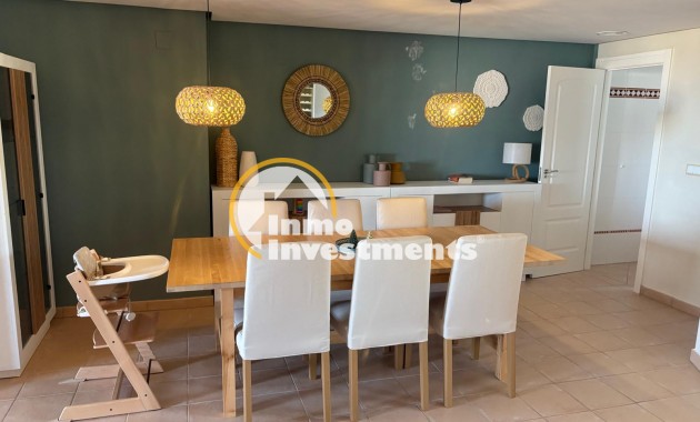 Resale - Apartment - Altaona Golf