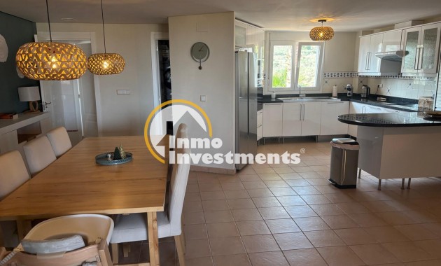 Resale - Apartment - Altaona Golf