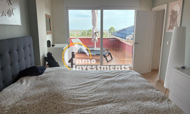 Resale - Apartment - Altaona Golf