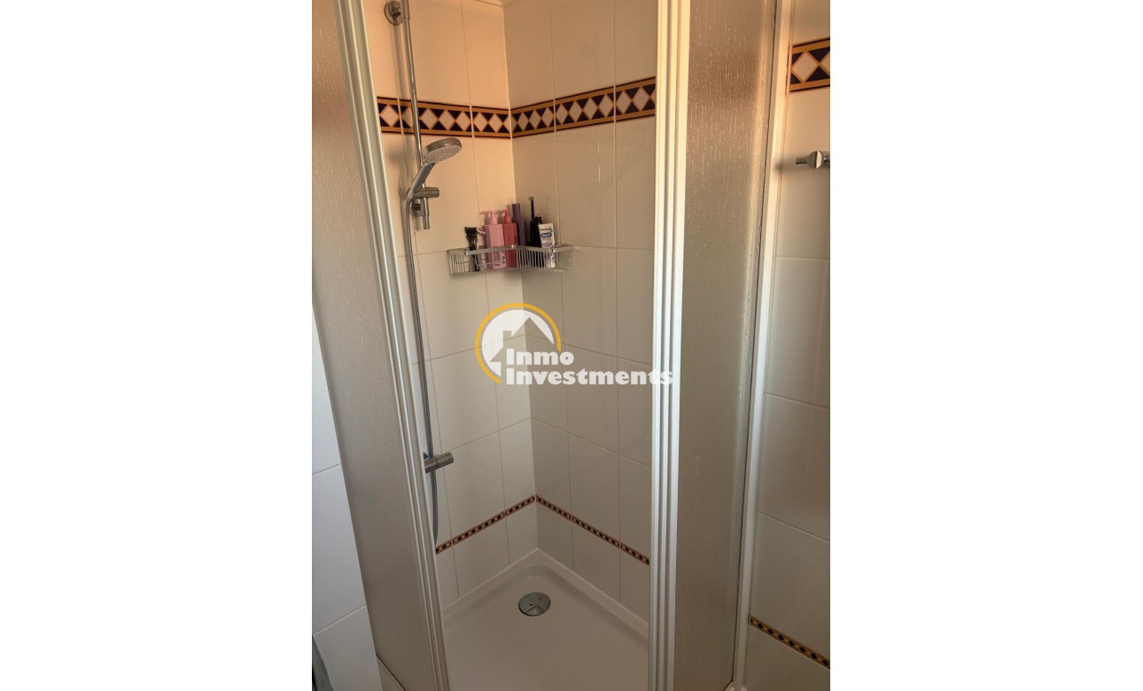 Resale - Apartment - Altaona Golf