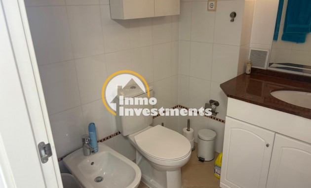 Resale - Apartment - Altaona Golf