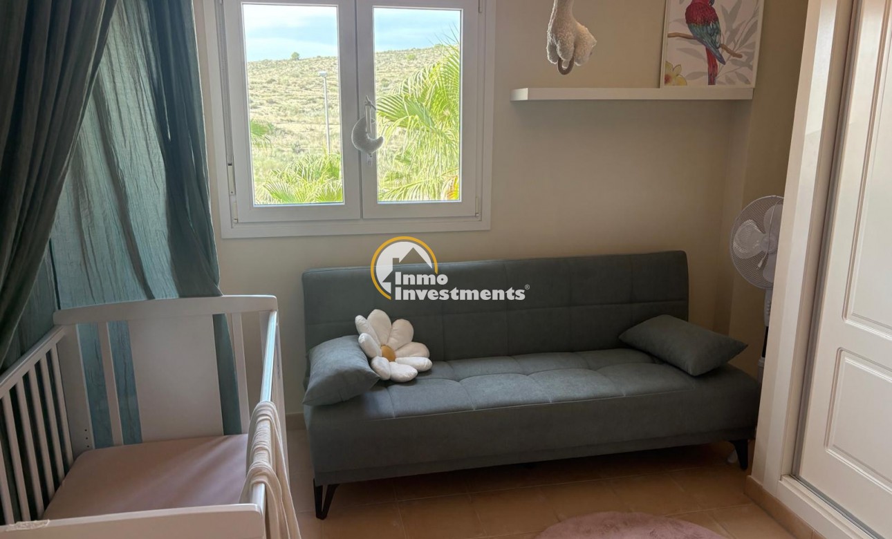 Resale - Apartment - Altaona Golf