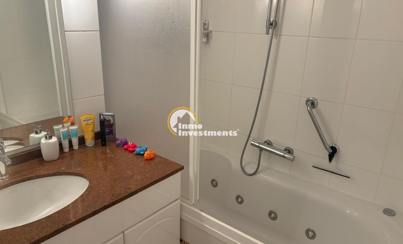 Resale - Apartment - Altaona Golf