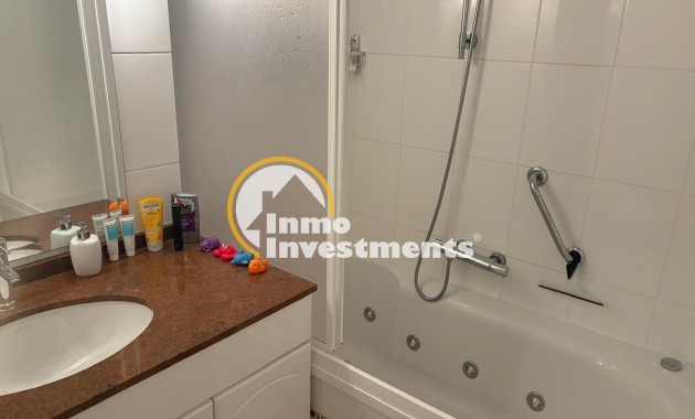 Resale - Apartment - Altaona Golf