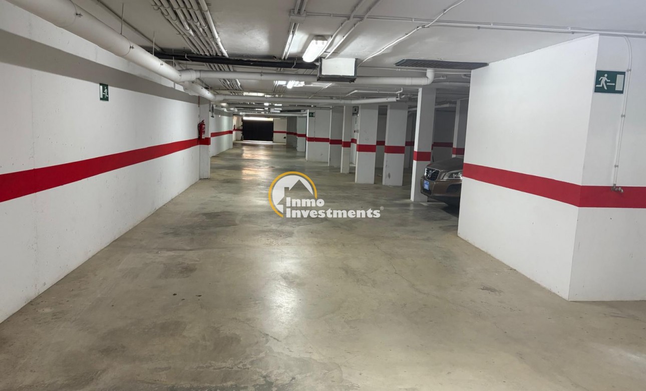 Resale - Apartment - Altaona Golf