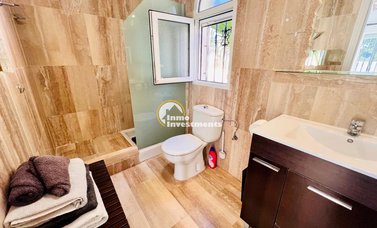 Gebrauchtimmobilien - Villa - Campoamor - Lomas de Don Juan