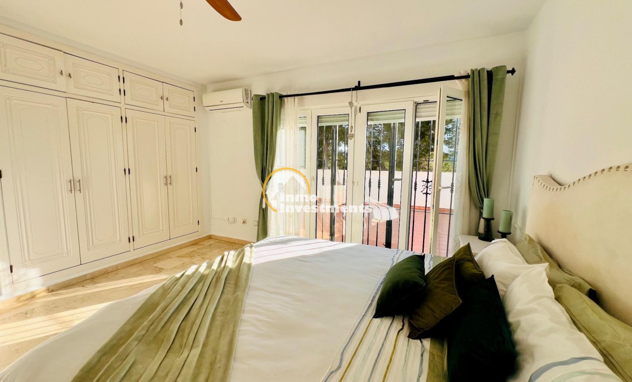 Gebrauchtimmobilien - Villa - Campoamor - Lomas de Don Juan