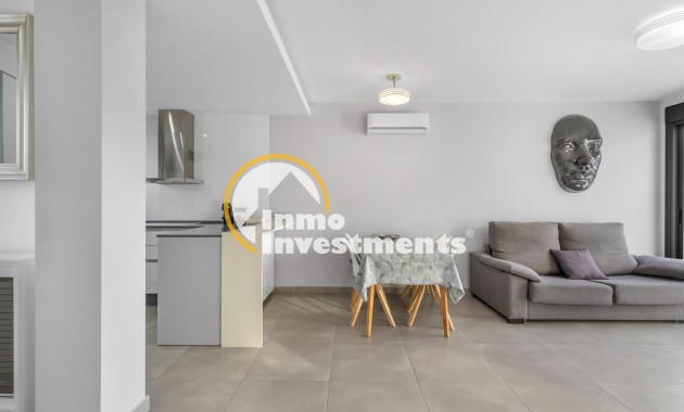 Reventa - Ático - Los Balcones