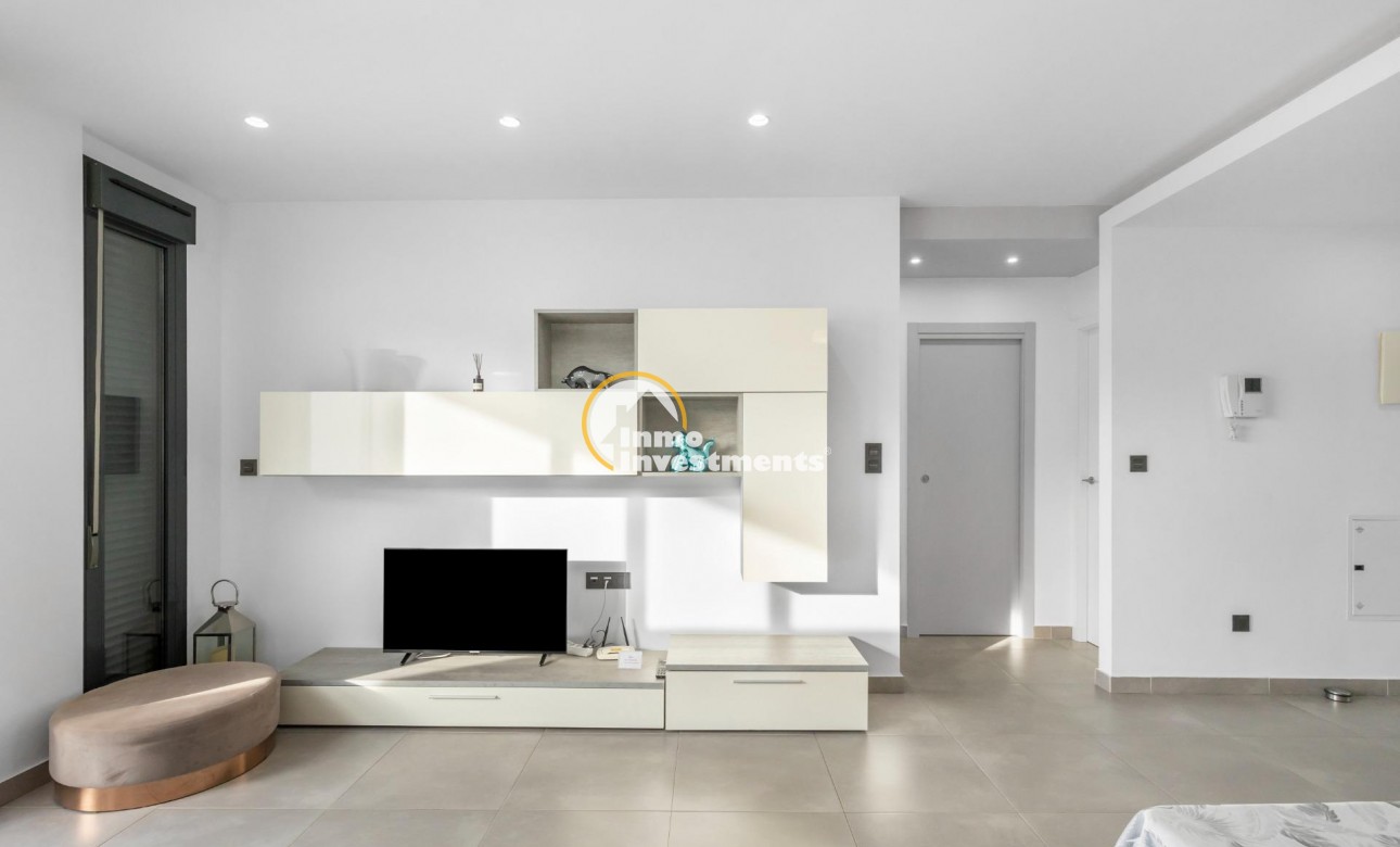 Reventa - Ático - Los Balcones