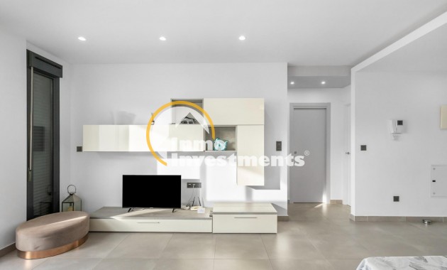 Reventa - Ático - Los Balcones