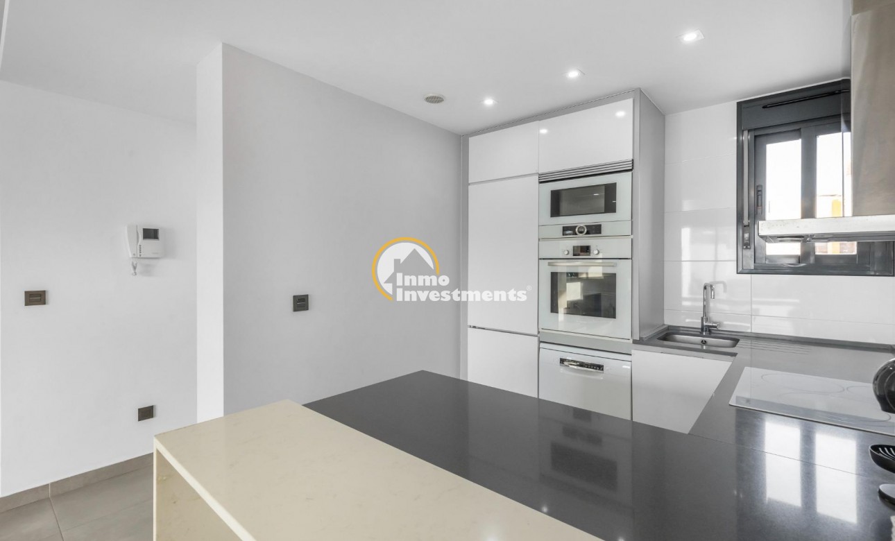 Reventa - Ático - Los Balcones