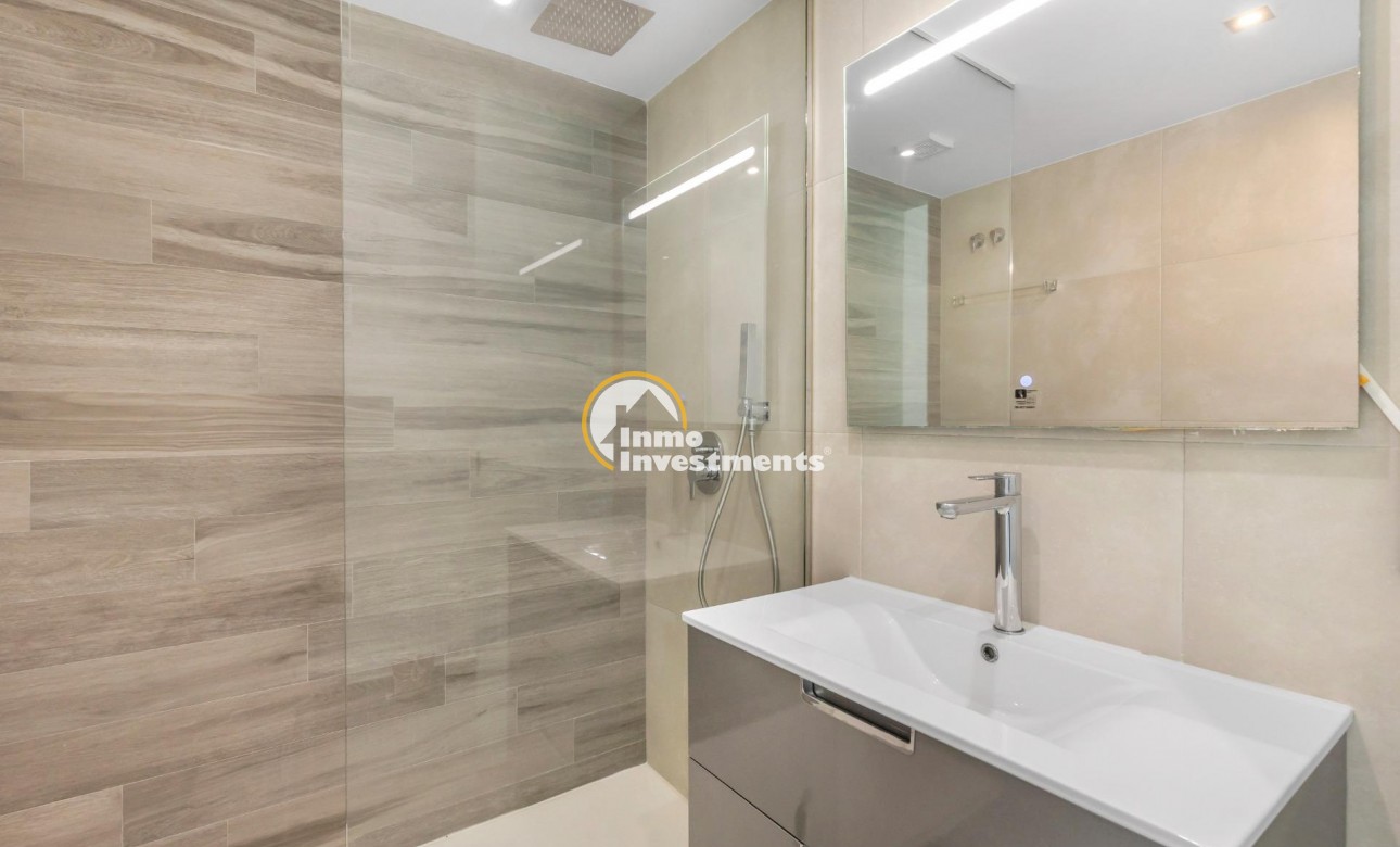 Reventa - Ático - Los Balcones