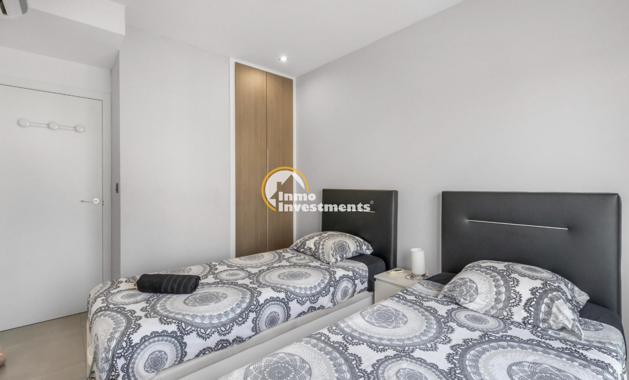 Reventa - Ático - Los Balcones