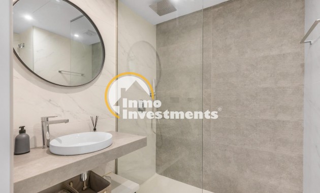 Reventa - Ático - Los Balcones