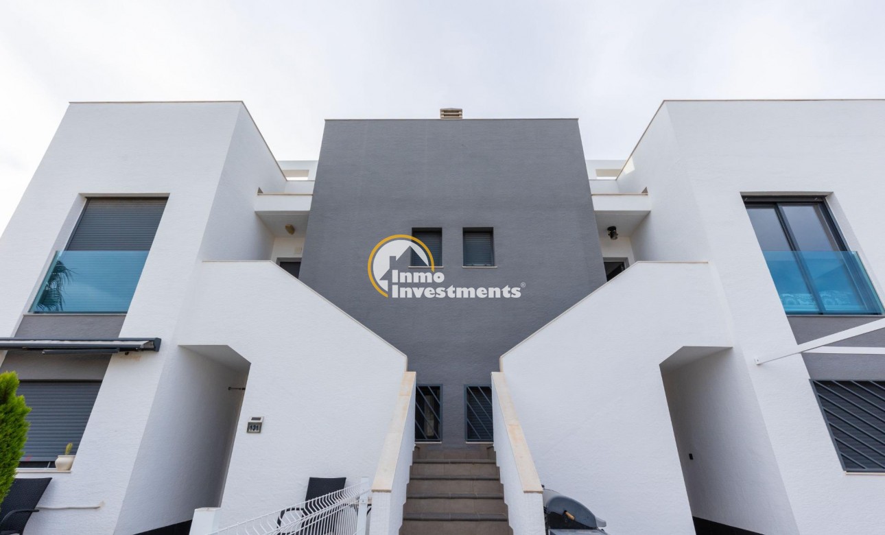 Reventa - Ático - Los Balcones