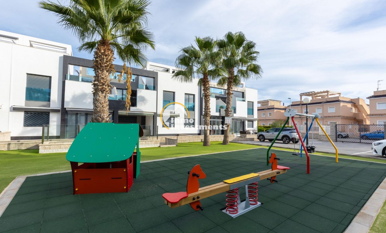 Reventa - Ático - Los Balcones