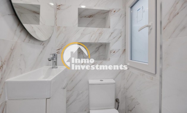 Resale - Apartment - Torrevieja - Beach