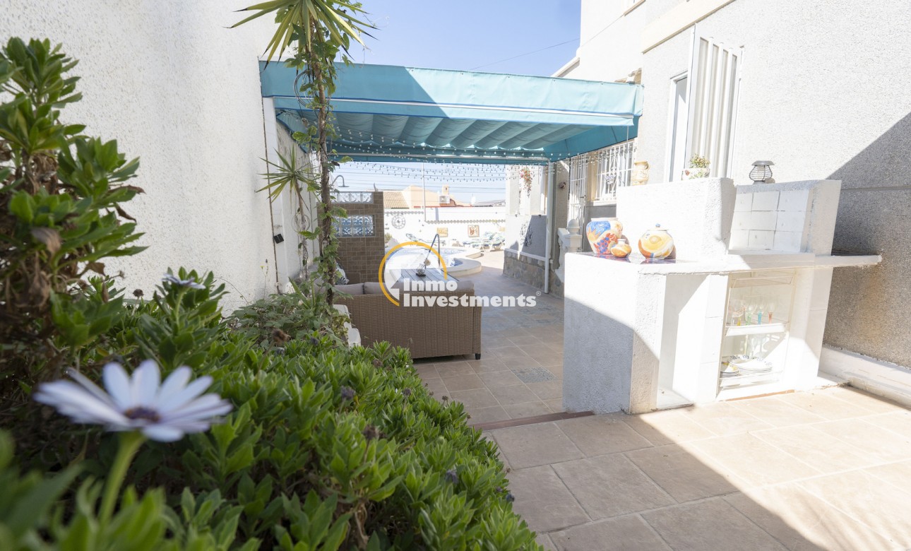 Resale - Villa - Torrevieja - San Luis