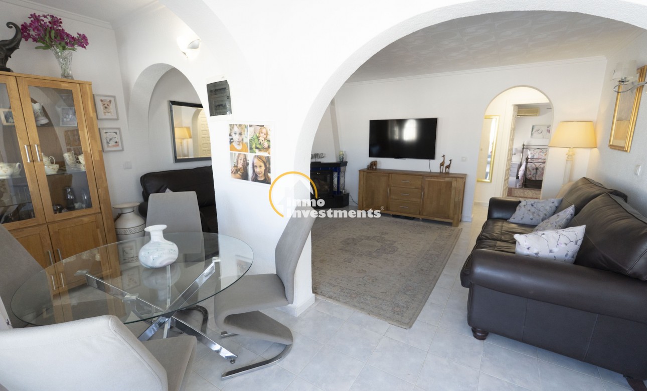 Resale - Villa - Torrevieja - San Luis