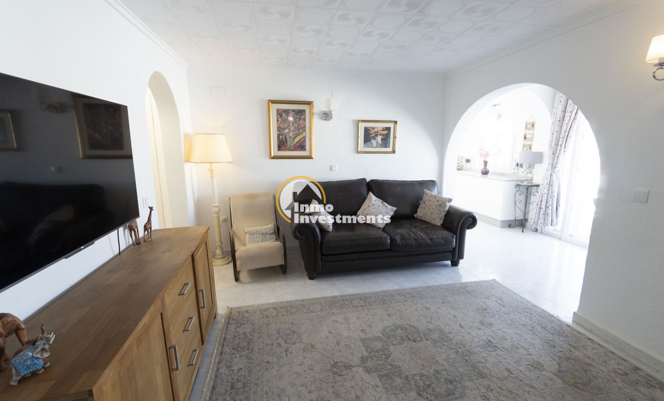 Resale - Villa - Torrevieja - San Luis