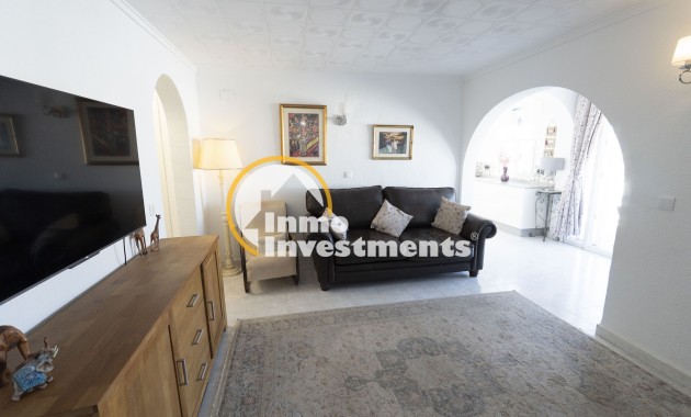 Resale - Villa - Torrevieja - San Luis