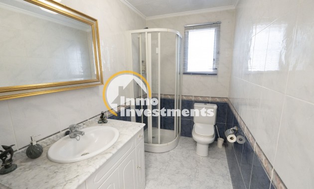 Resale - Villa - Torrevieja - San Luis