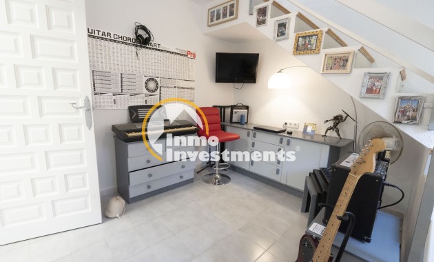 Resale - Villa - Torrevieja - San Luis