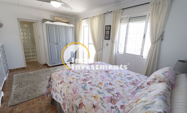 Resale - Villa - Torrevieja - San Luis