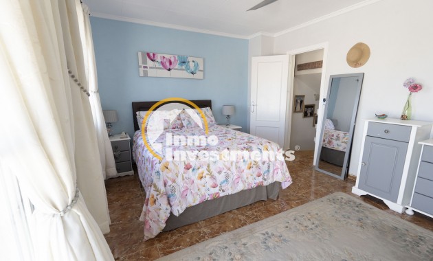 Resale - Villa - Torrevieja - San Luis