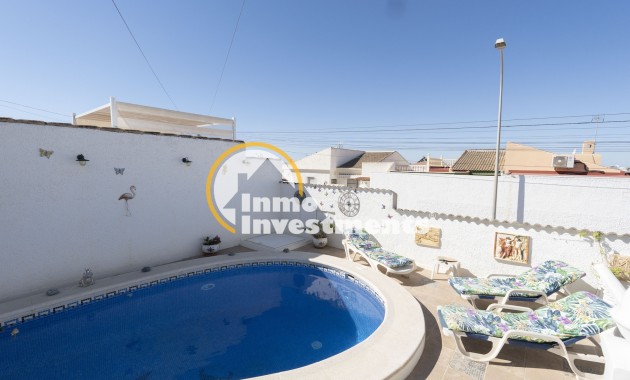 Resale - Villa - Torrevieja - San Luis