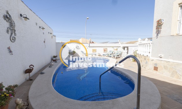Resale - Villa - Torrevieja - San Luis