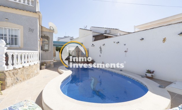 Resale - Villa - Torrevieja - San Luis